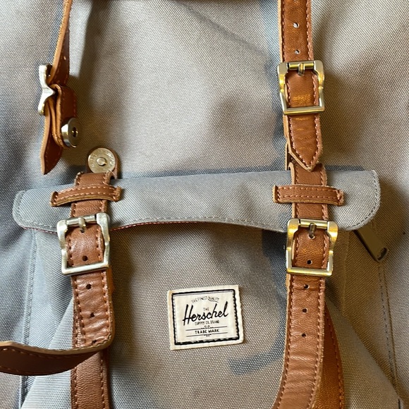 Herschel Backpack - Picture 7 of 7